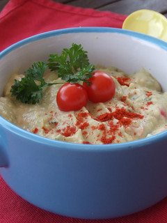 Una foto de Salsa de aguacate light al pimentón de la Vera