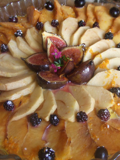 Una foto de Flor de fruta al horno