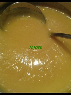 Una foto de Puré de calabacín cremoso
