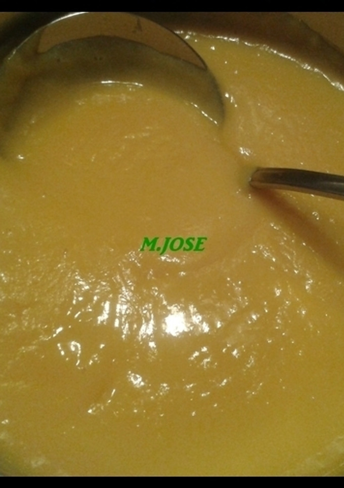 Una foto de Puré de calabacín cremoso