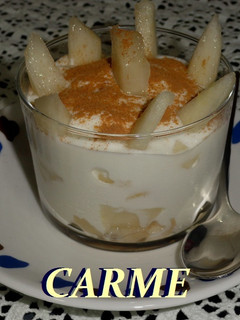 Una foto de Peras con crema de queso batido light