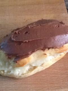 Una foto de Pepitos de chocolate y crema pastelera