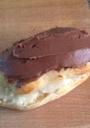 Una foto de Pepitos de chocolate y crema pastelera
