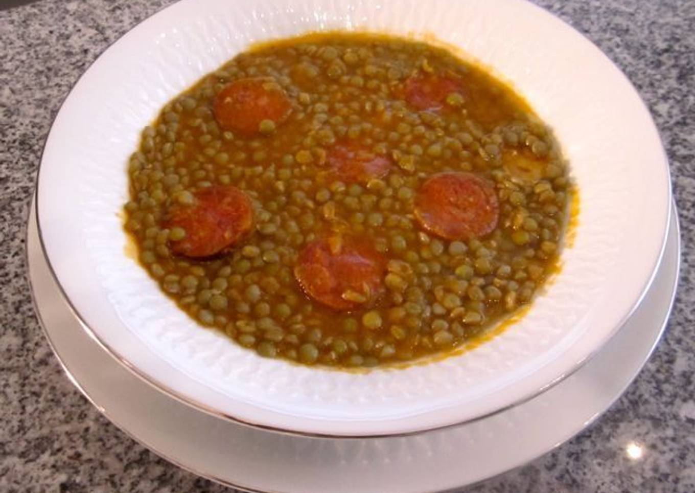 Cómo hacer lentejas con chorizo<br />