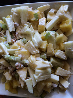 Una foto de Ensalada Waldorf con piña