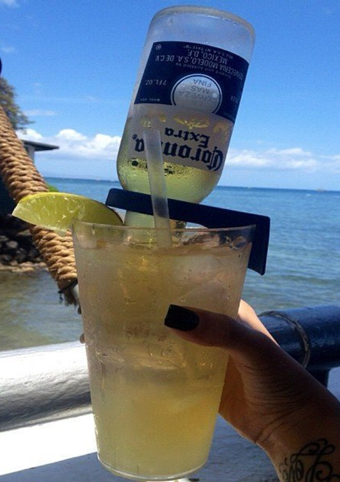 Una foto de CoronaRITA