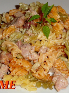 Una foto de Pasta deliciosa al queso de Mahón