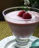 Espuma de frambuesas frescas