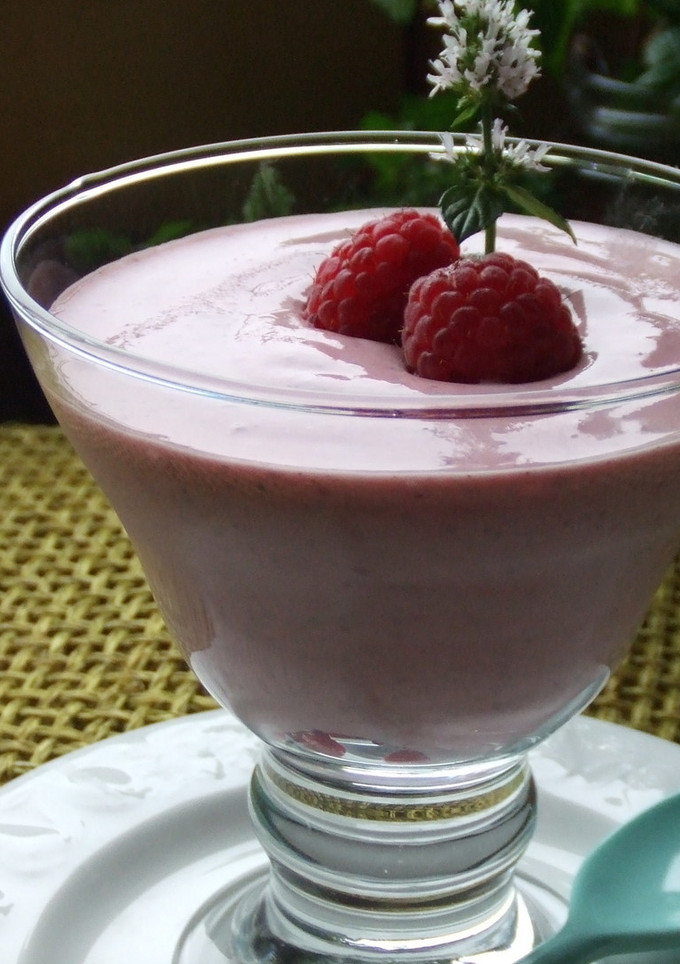 Una foto de Espuma de frambuesas frescas
