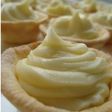 Tarteletas rellenas con postre de vainilla