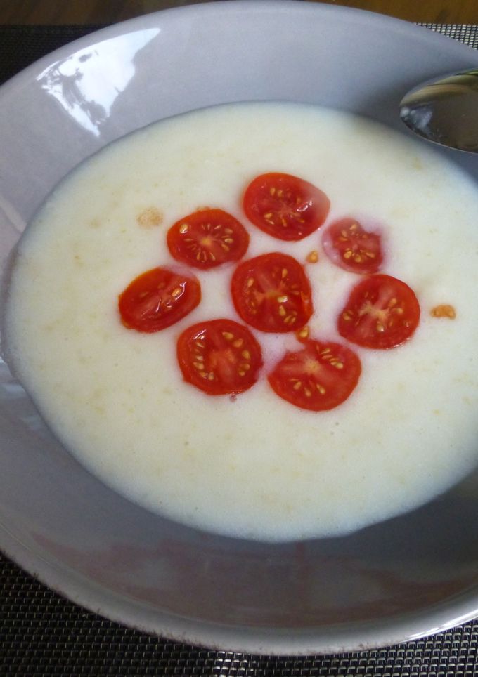 Una foto de Puré de yuca con tomate