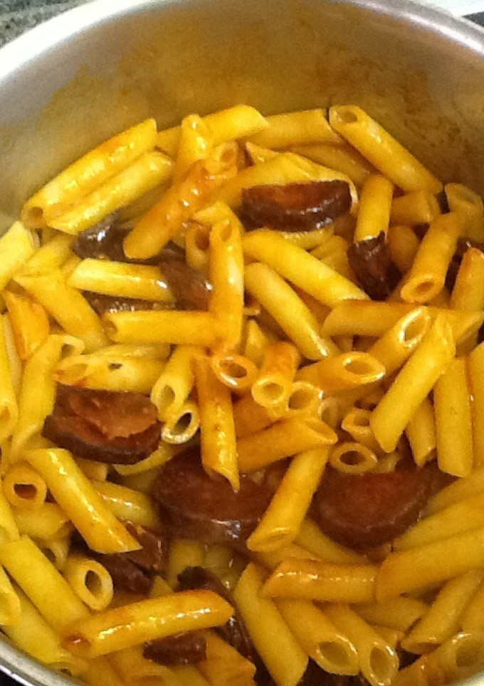 Una foto de Macarrones con chorizo de León