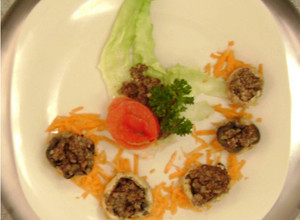 Una foto de Canapés de hongos rellenos