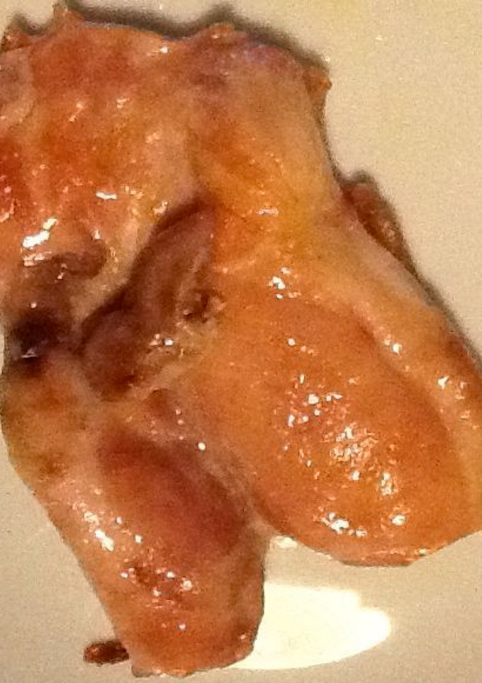 Una foto de Muslos de pollo deshuesado al horno