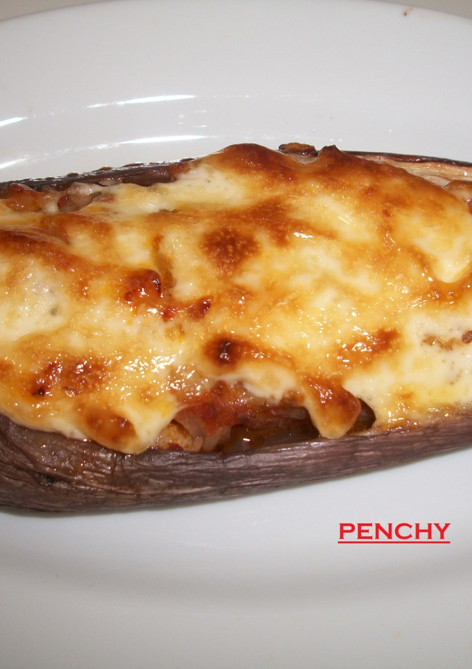 Una foto de Berenjenas con bacalao gratinadas al ali oli