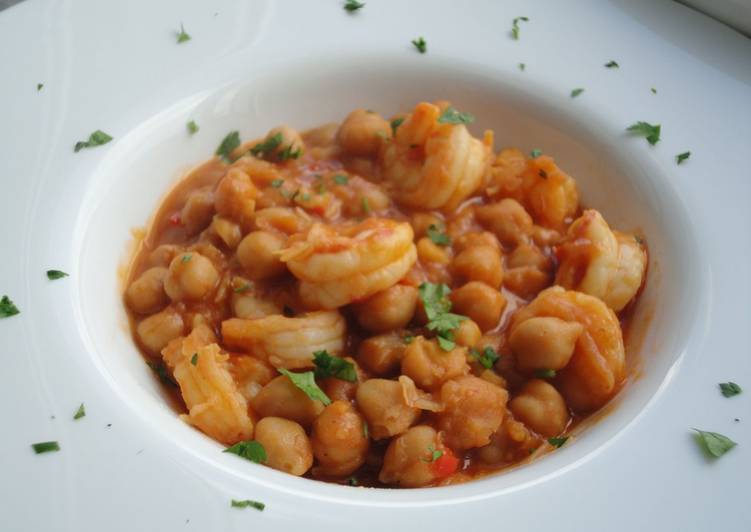 Garbanzos estofados con langostinos Receta de Rebe Cookpad
