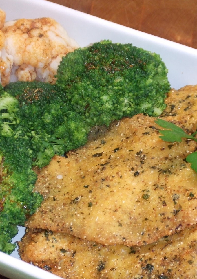 Una foto de Milanesas de pollo rebozadas