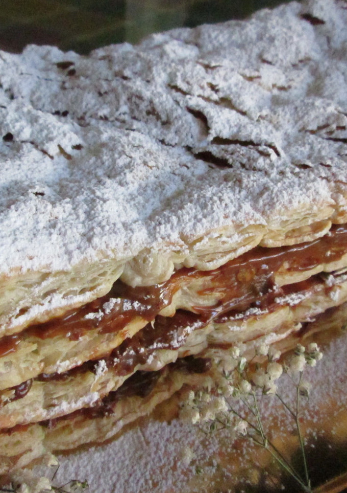 Una foto de Mil hojas con dulce de leche súper exprés