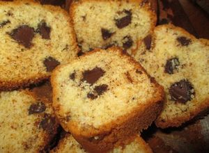 Una foto de Budín con trocitos o chip de chocolate
