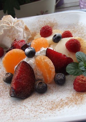 Una foto de Merengues frutales