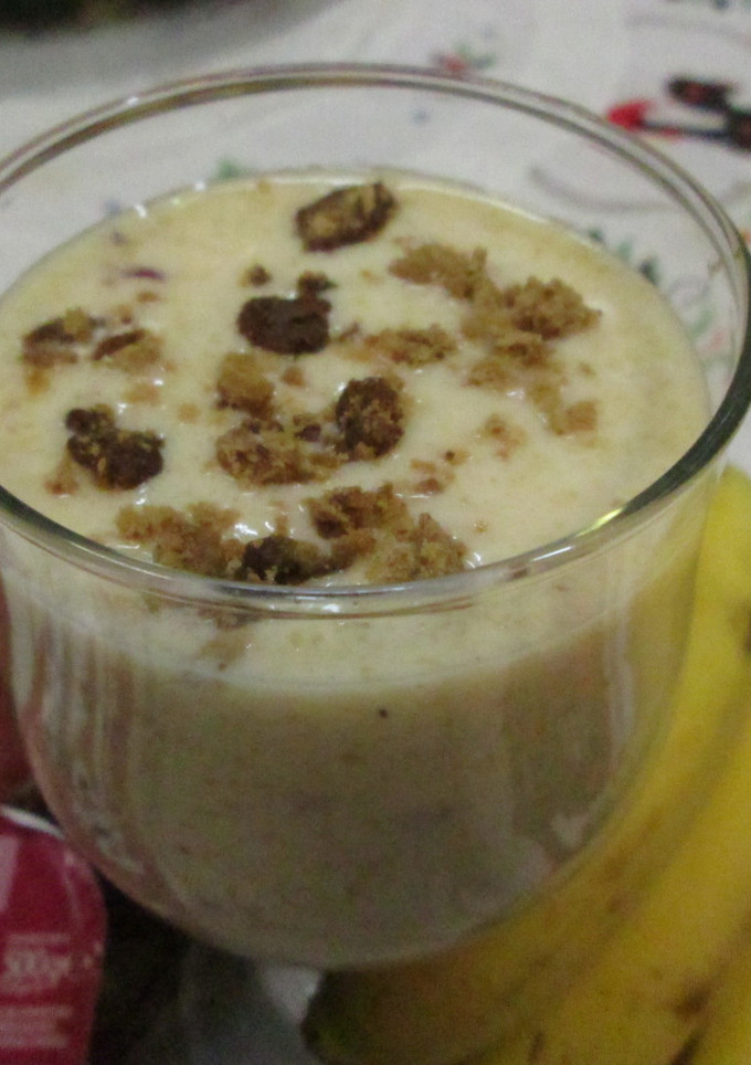 Una foto de Batido de frutas y yogurt Densia