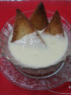 Una foto de Crema de apio con queso azul