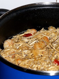 Una foto de Arroz express con gambas y gulas