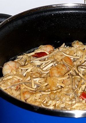 Una foto de Arroz express con gambas y gulas