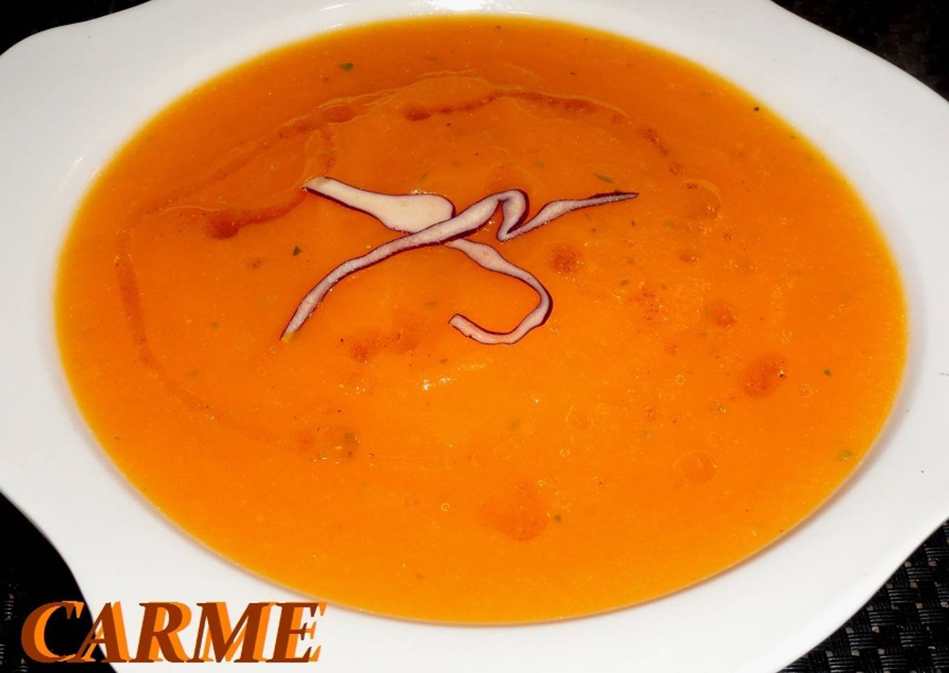 Crema de calabaza con toque de curry<br />