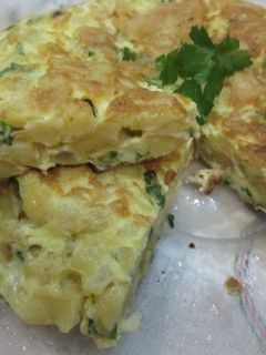 Una foto de Tortilla de patatas al verdeo