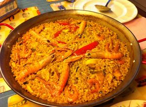 Una foto de Paella con gamba y cigala