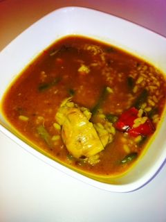 Una foto de Arroz caldoso con pollo de campo