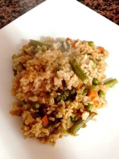 Una foto de Paella de verduras variadas fácil y rápida