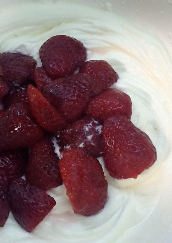 Una foto de Frutillas con crema