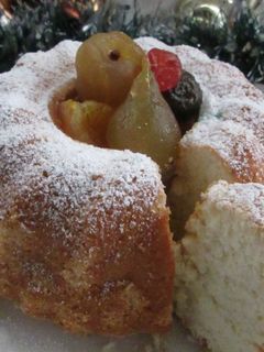 Una foto de Bizcocho nevado con conservas de frutas