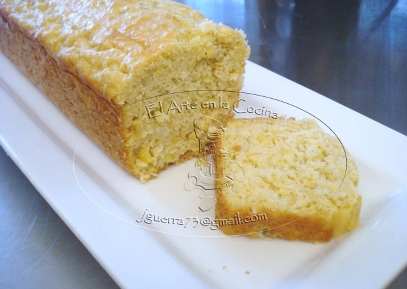 Pan de elote navideño
