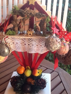 Una foto de Bolas navidad de chocolate para guardar las uvas de la suerte