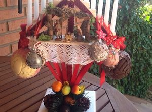 Foto principal de Bolas navidad de chocolate para guardar las uvas de la suerte