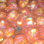 Albóndigas de carne de jamón de cerdo en tomate casero