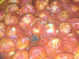 Albóndigas de carne de jamón de cerdo en tomate casero
