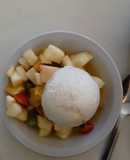 Ensalada de fruta con helado