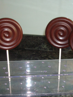 Una foto de Piruletas de chocolate de la tía