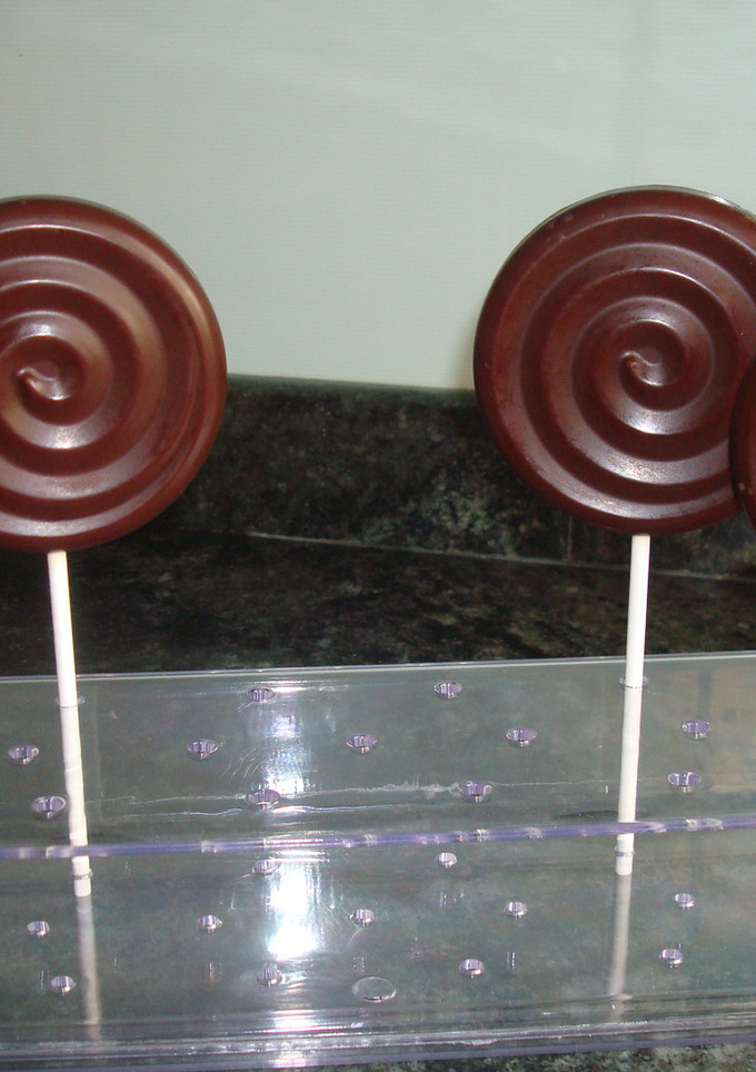 Una foto de Piruletas de chocolate de la tía
