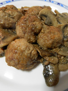 Una foto de Albóndigas con setas