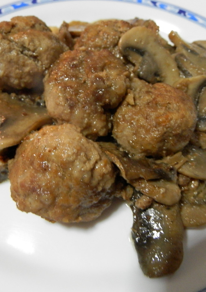 Una foto de Albóndigas con setas