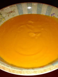 Una foto de Crema de zanahoria casera