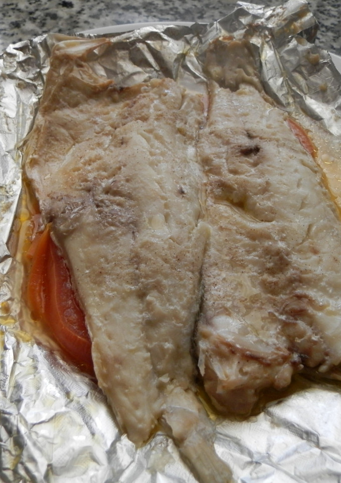 Una foto de Lubina en papillote con verduras