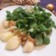 Ensalada de canónigos con peras