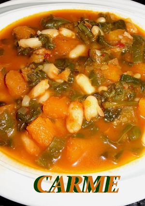 Una foto de Potaje de calabaza y acelgas con alubias