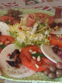 Una foto de Ensalada festiva para Navidad